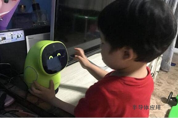 AI机器人正在改变中国父母的养娃方式